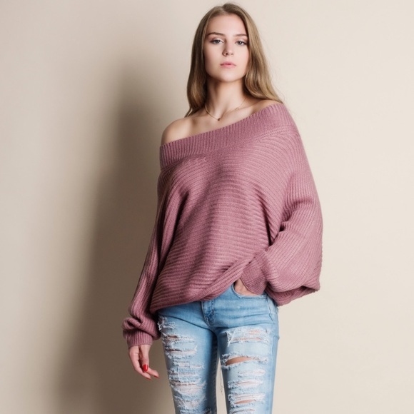 colorsandbloom Sweaters - OFF SHOULDER SWEATER